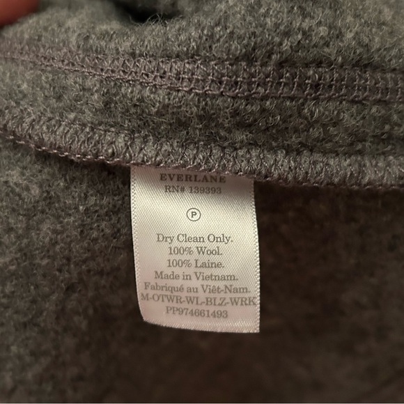 Everlane Italian Wool chore blazer - Picture 5 of 10